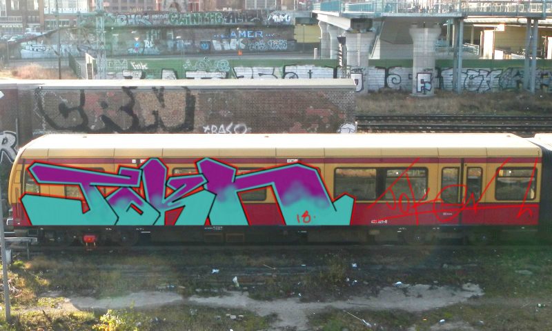 Bombing 1535115290322