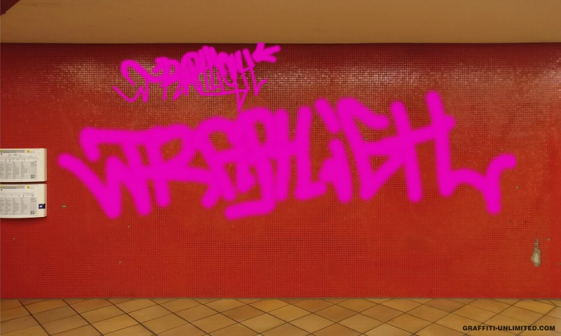 Bombing 1535194740668