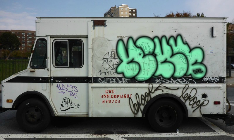 Bombing 1536111532092