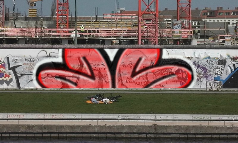 Bombing 1539489847278