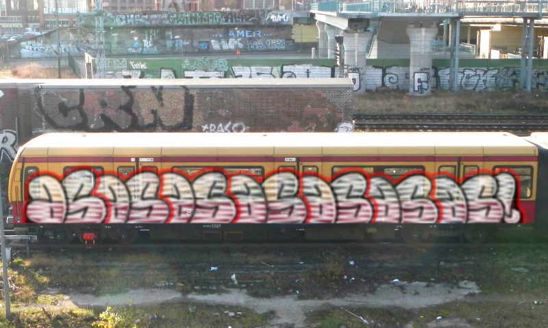 Bombing 1539490073902