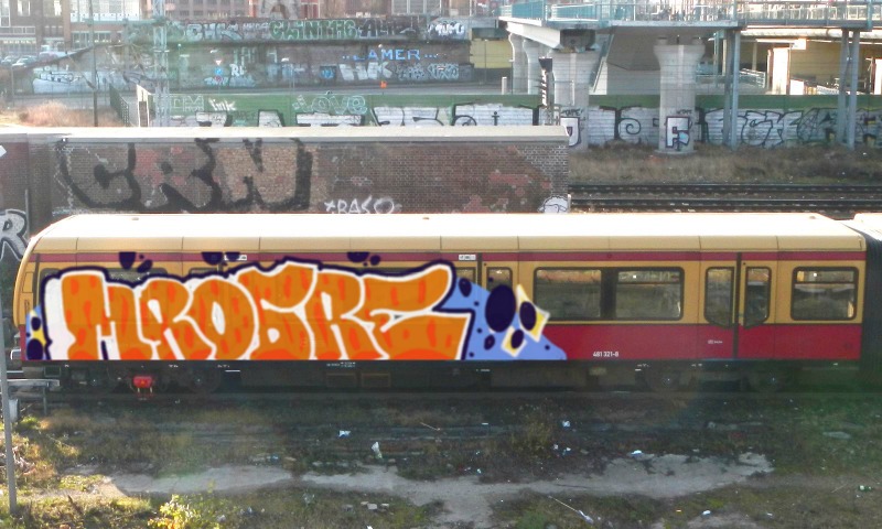 Bombing 1547766644344