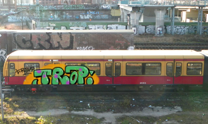 Bombing 1550622680685