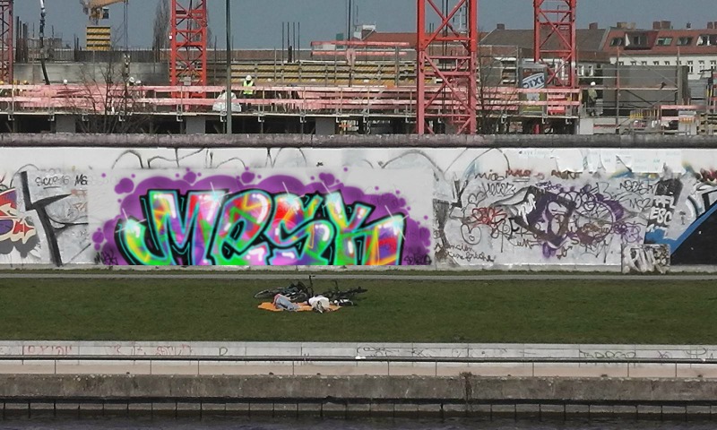 Bombing 1560154539649