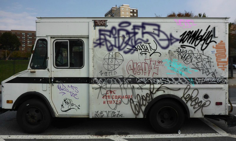 Bombing 1562448596374