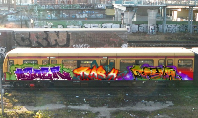 Bombing 1565883620861