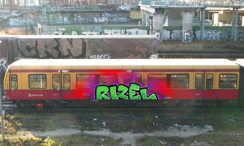 Bombing 1566496098924