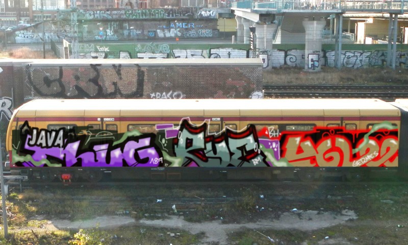 Bombing 1391001738379