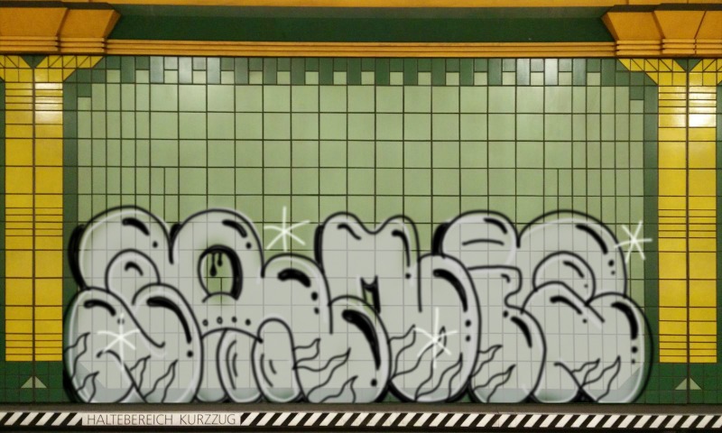 Bombing 1571795529502