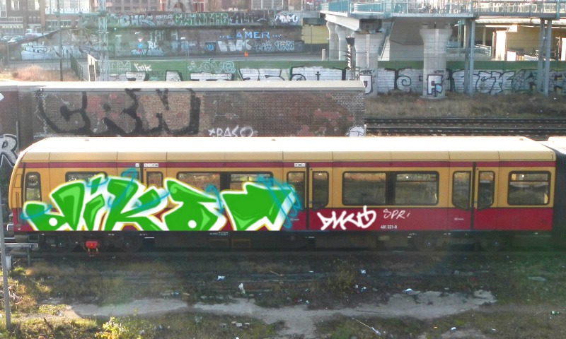 Bombing 1572468979256