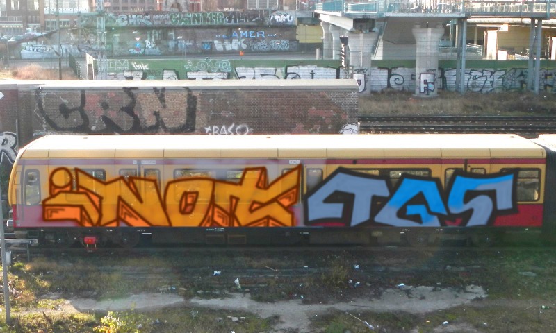 Bombing 1593813573111