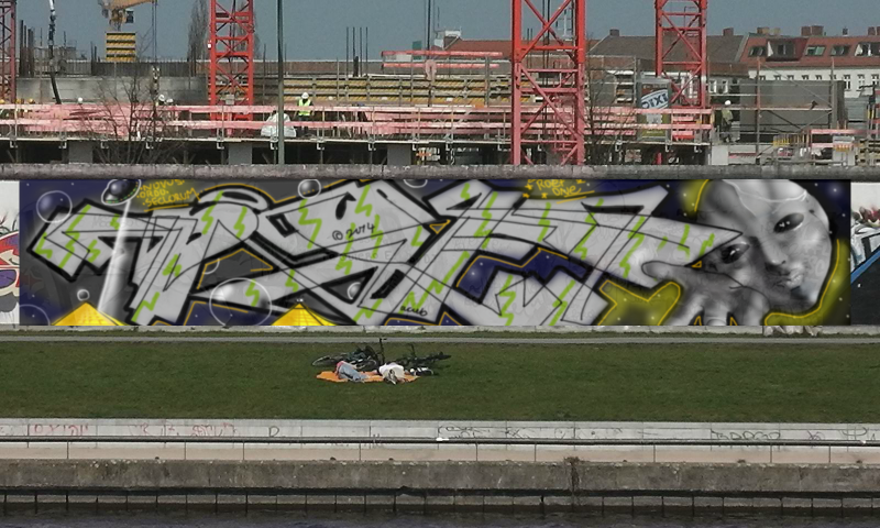 Bombing 1394936387420