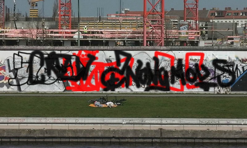 Bombing 1395945884985