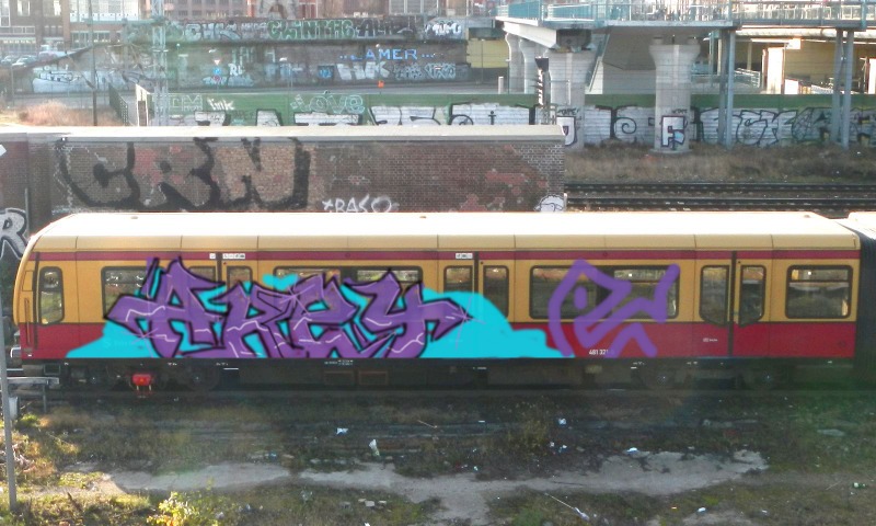 Bombing 1631378913962