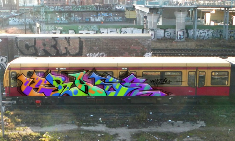 Bombing 1632569801329