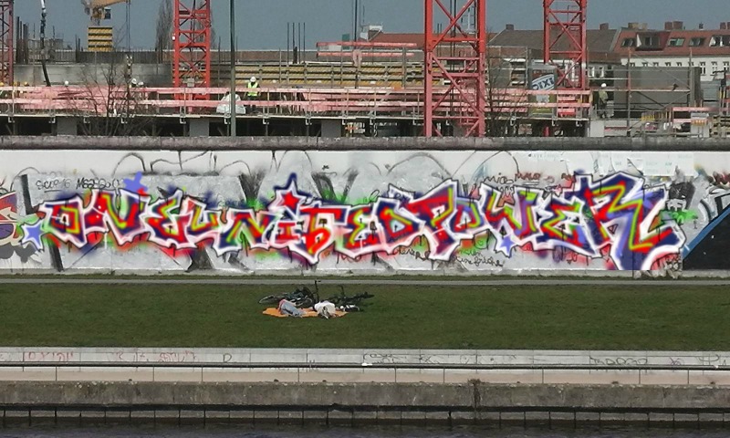 Bombing 1637274199456