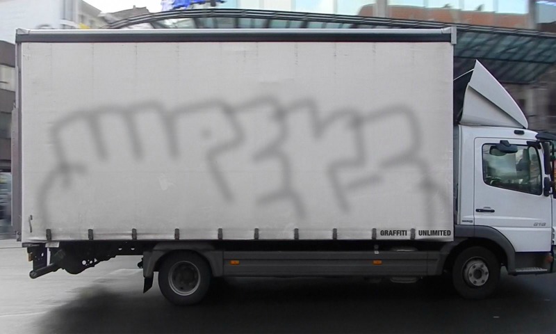 Bombing 1637287806912