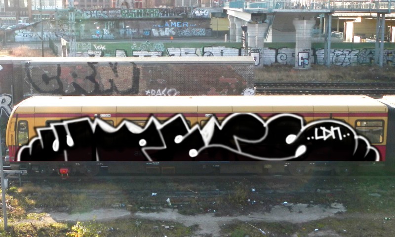 Bombing 1638816667995