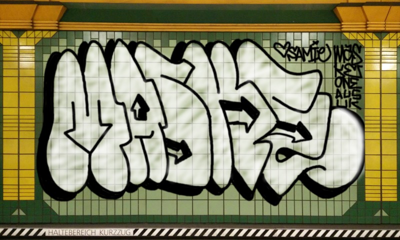 Bombing 1638863594744