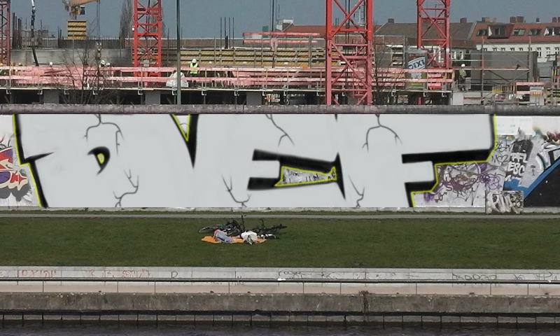 Bombing 1642299169624