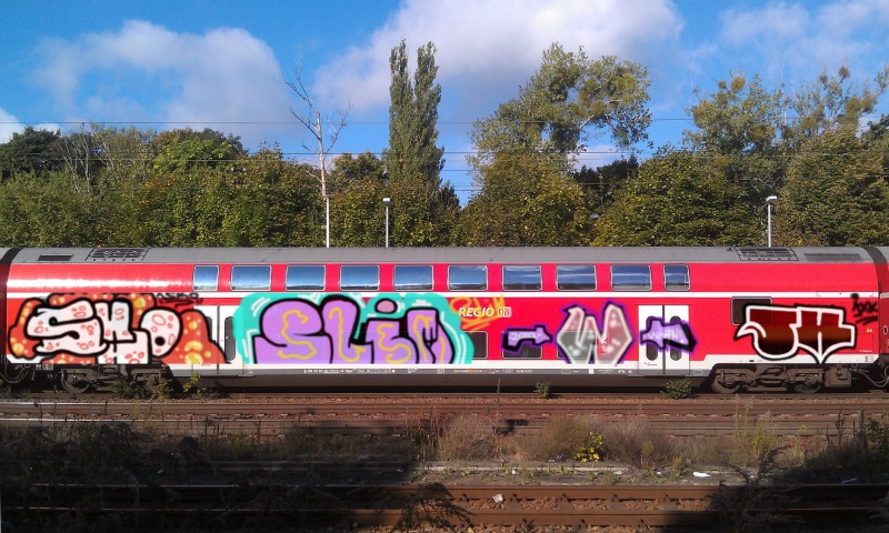 Bombing 1642778066403