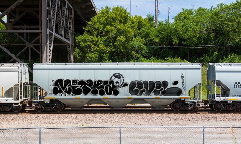 Bombing 1676844370849