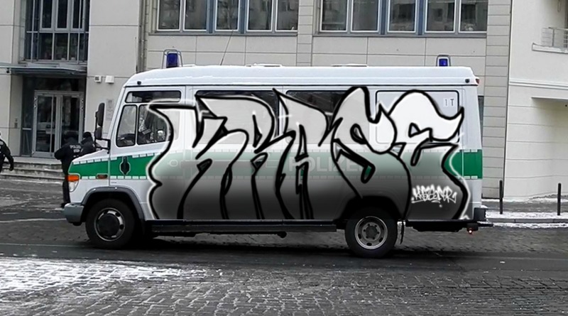 Bombing 1680574259044