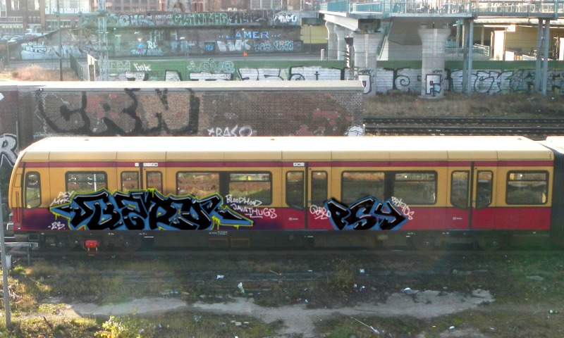 Bombing 1685278285087