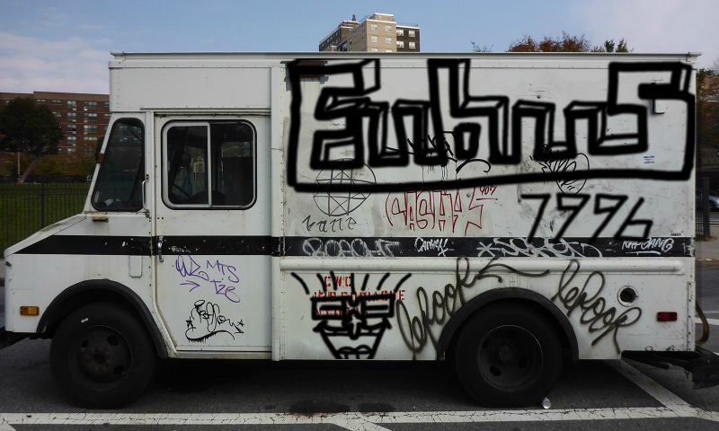 Bombing 1689718364890