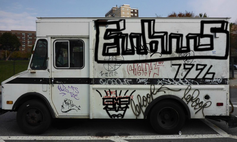 Bombing 1689718364890