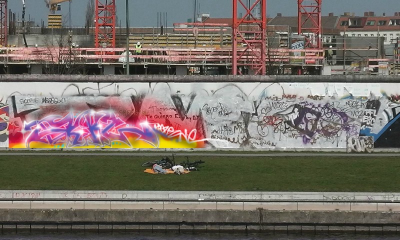 Bombing 1690083317772