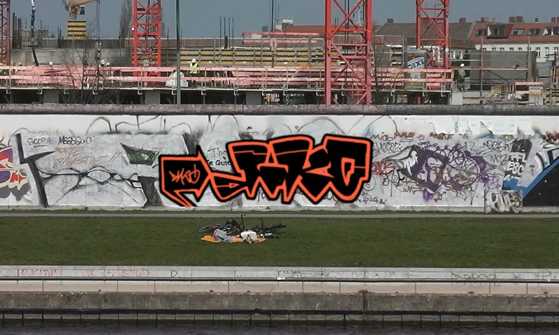 Bombing 1702495646479