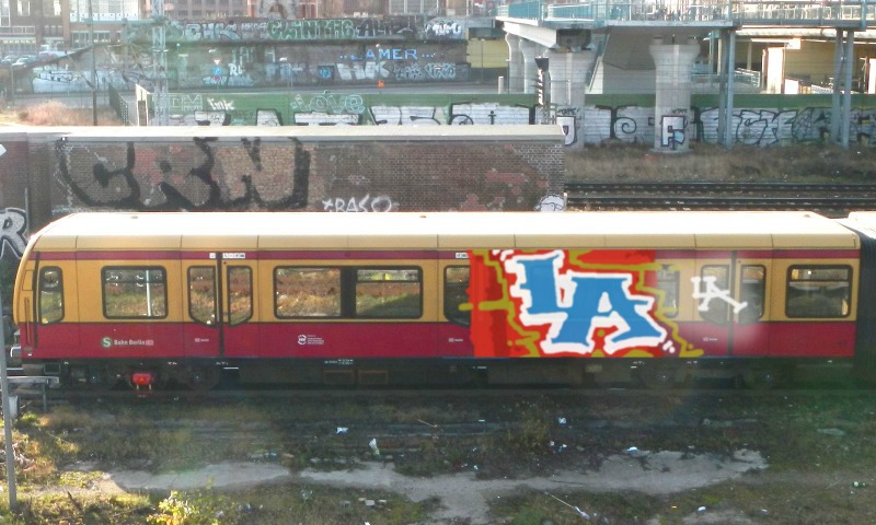 Bombing 1362995200780