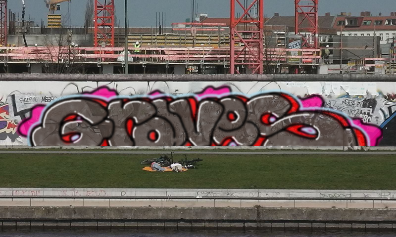 Bombing 1712744055140