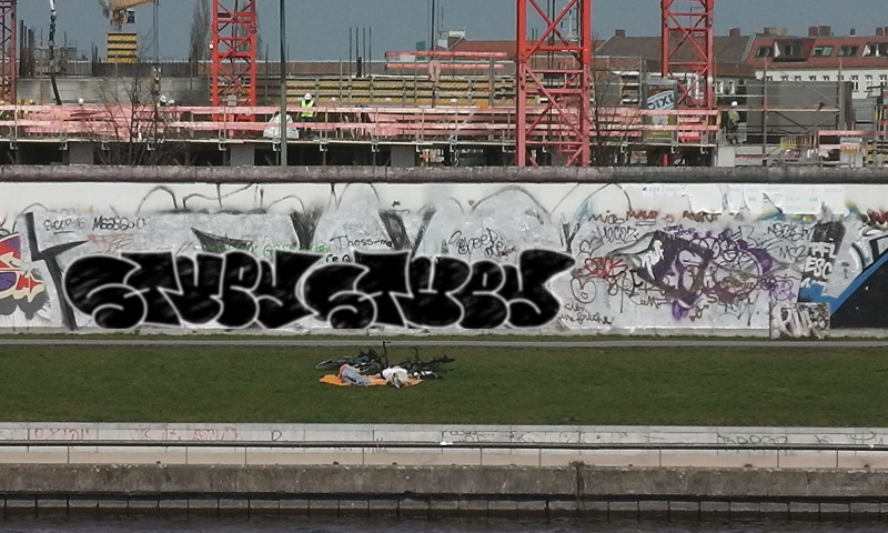 Bombing 1753857399931