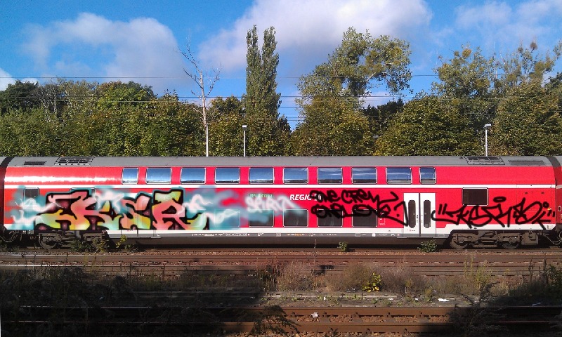 Bombing 1410002502357