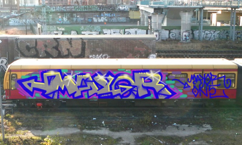 Bombing 1410430651117