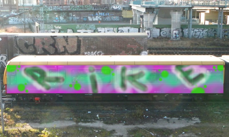 Bombing 1410547912796