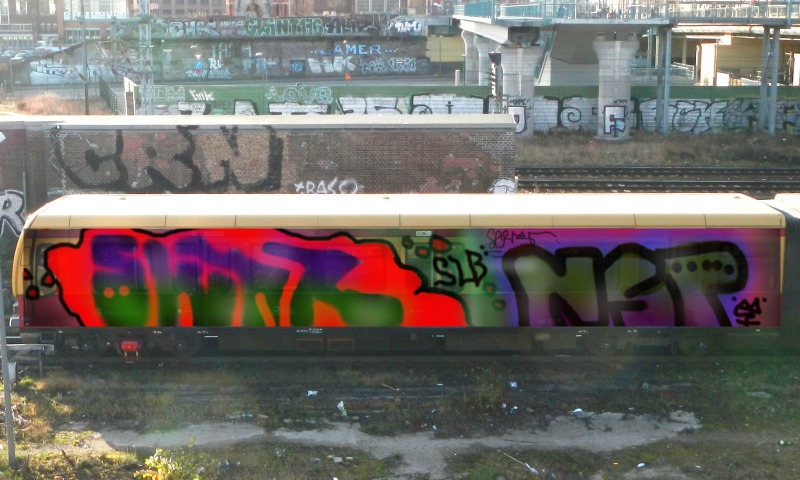 Bombing 1413304032909