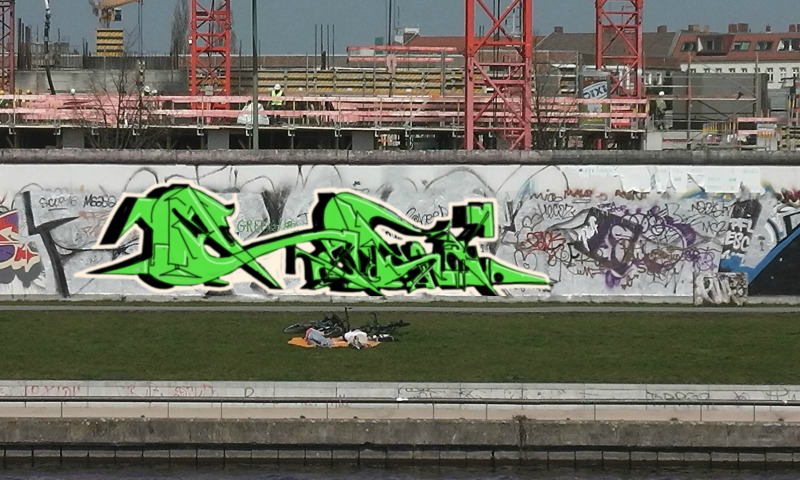 Bombing 1414446937168