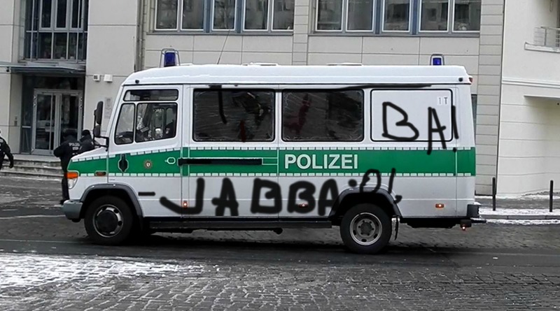 Bombing 1414695663616