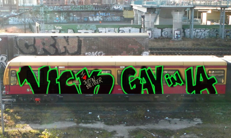 Bombing 1416265158812