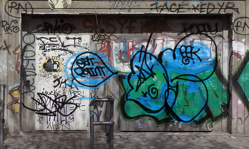 Bombing 1416529181254