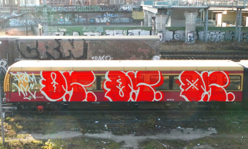 Bombing 1416533800103