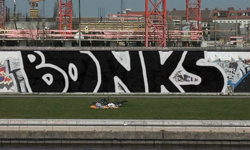 Bombing 1417993012927