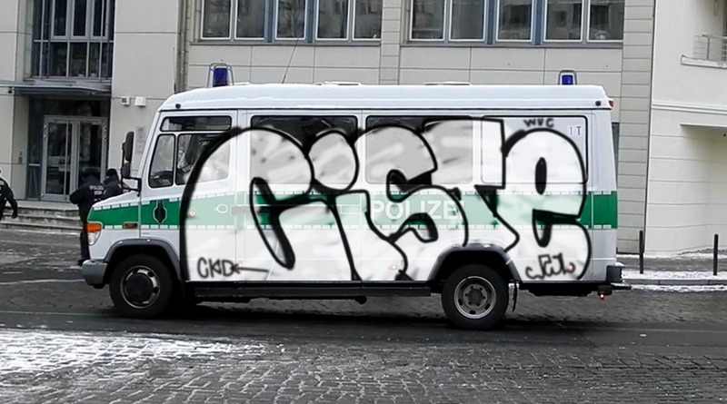 Bombing 1418121982110