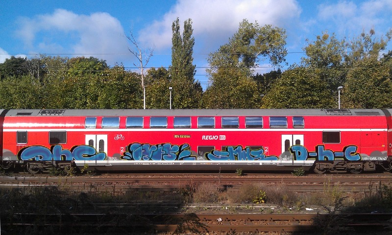 Bombing 1418393639425