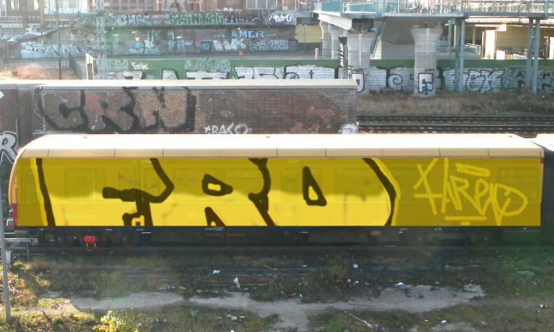 Bombing 1418573274585