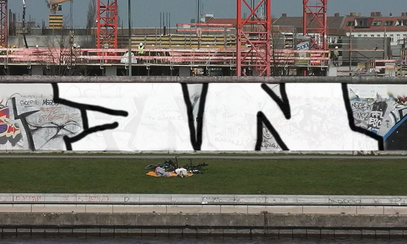 Bombing 1419759469576