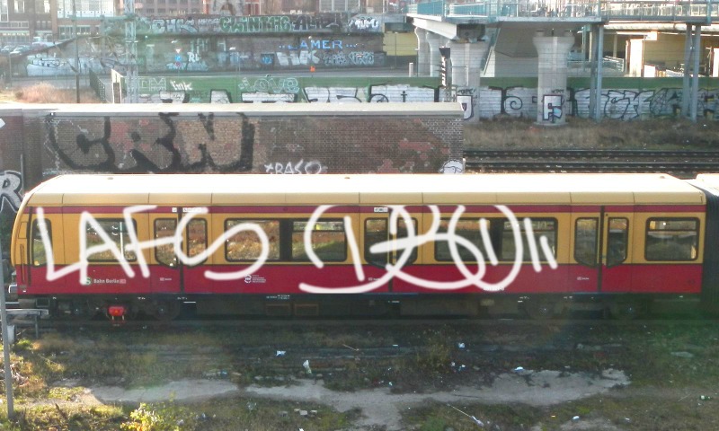 Bombing 1420015288187